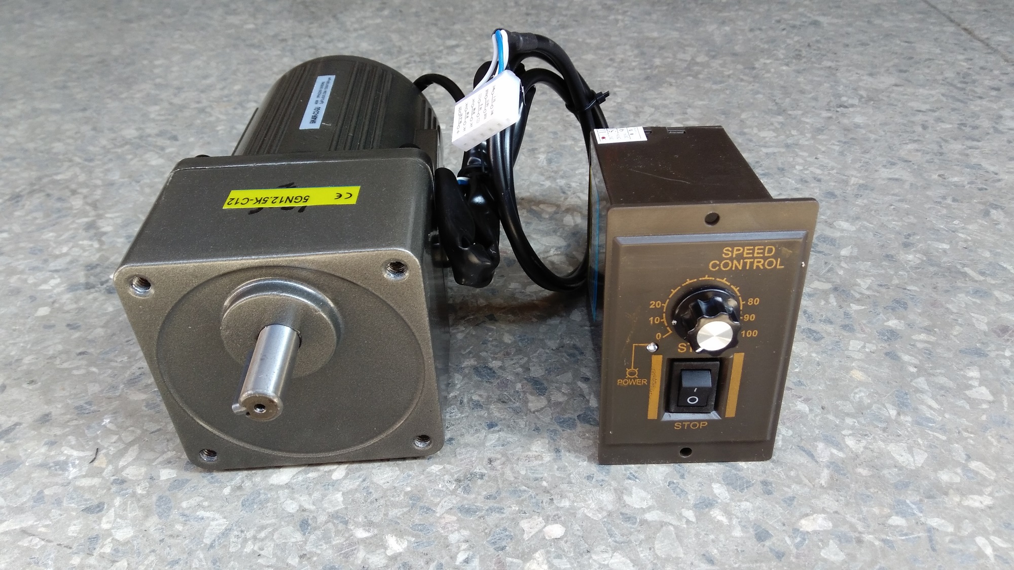 5IK40R-C2+5GN12.5K-C12单相220V带调速减速电机