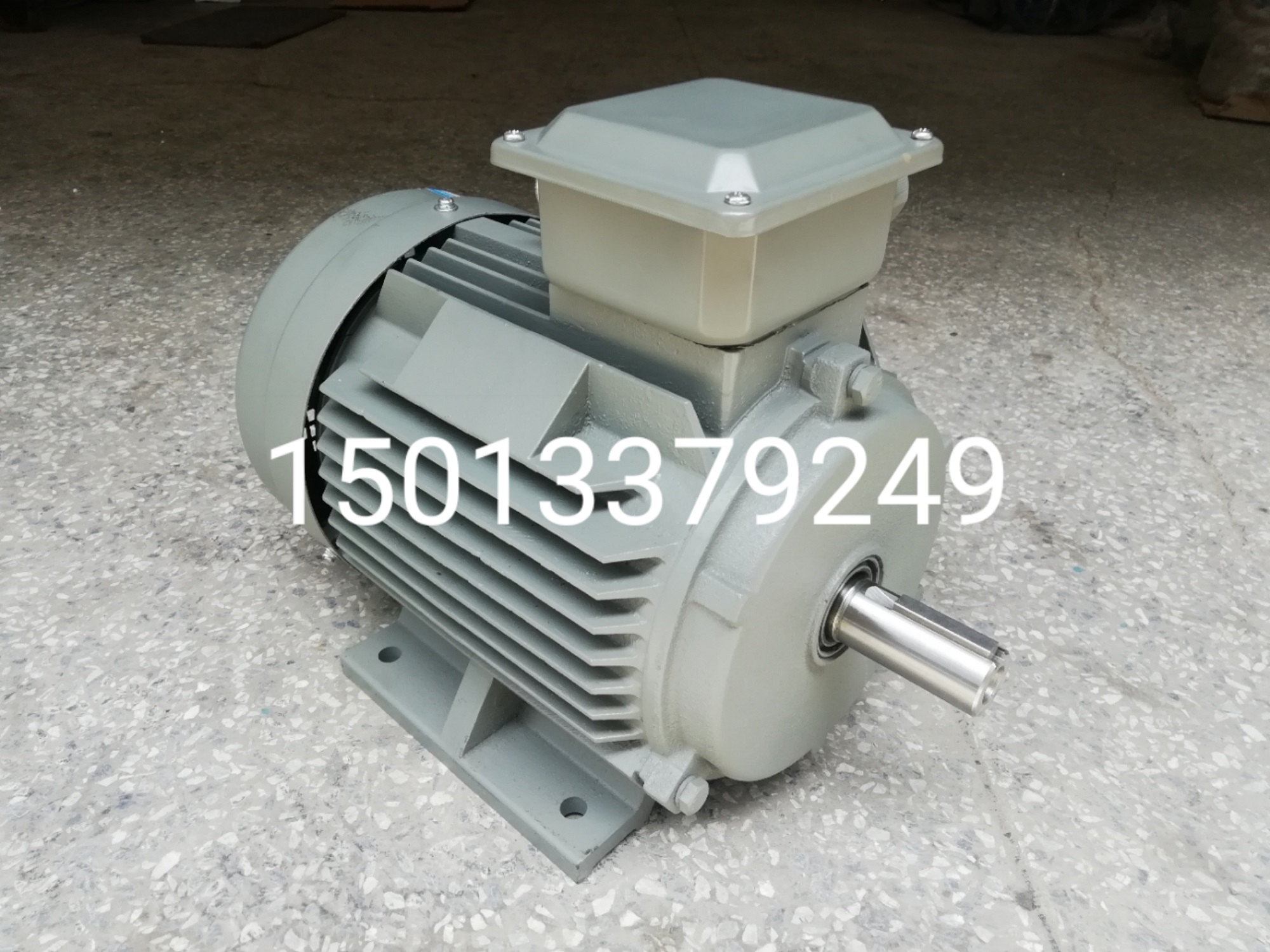 YE2-112M-2-4KW三相异步电动机