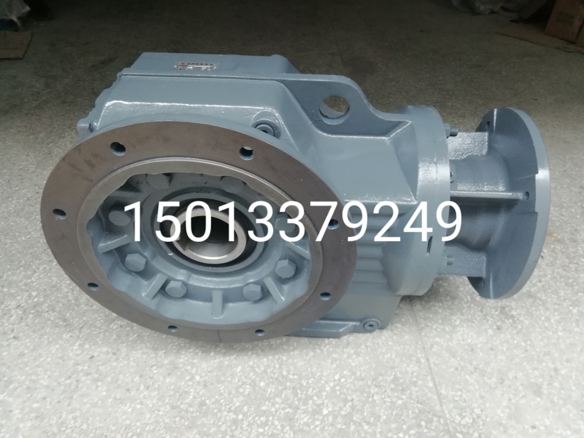 欧斯特斜齿轮减速机KAF107-(Y15-4P)-28.59-M5